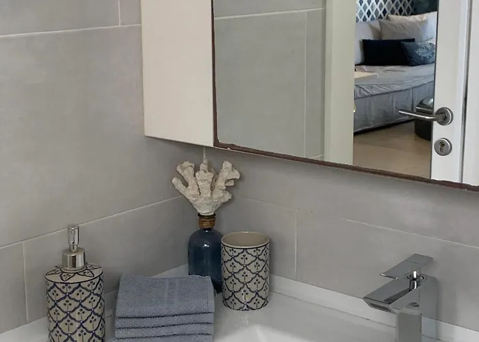 Monte Del Moro Apartamento