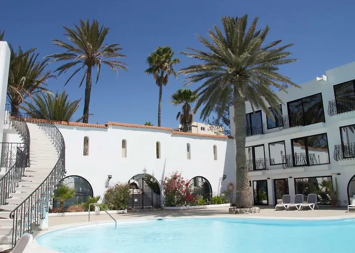 Monte Del Moro Apartamento *