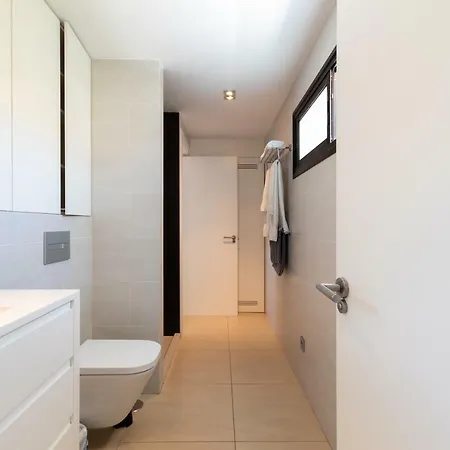 Monte Del Moro Lejlighed